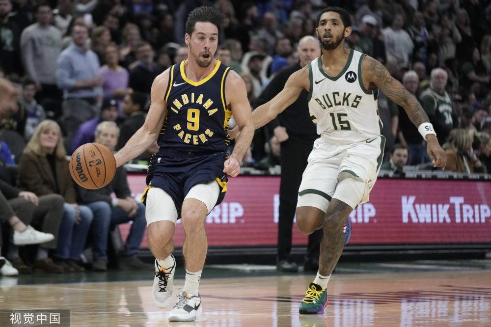 更要在场下 更要在场下