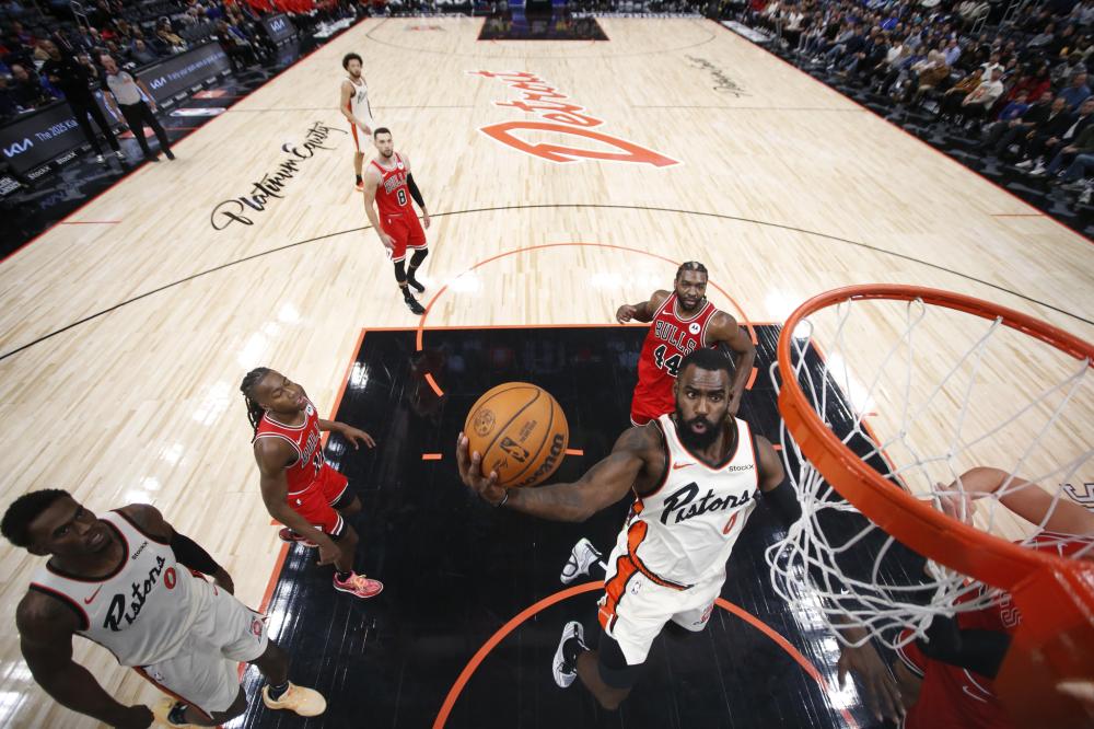 雄主义取代 雄主义取代